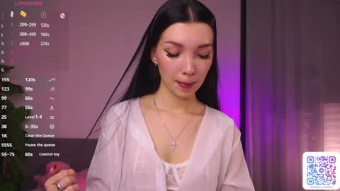   L  online show from November 2025 04:33:02 AM