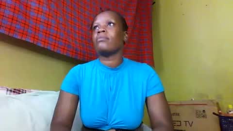 Snapshot of cinddy_14 chatting on February 2025 06:41:01 AM cinddy 14 online show from February 2025 06:41:01 AM