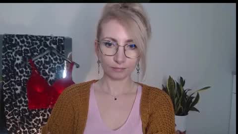 Cinderella online show from April 2026 05:29:02 AM