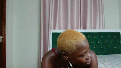 Snapshot of cindy_spice chatting on May 2026 08:06:01 PM cindy spice online show from May 2026 08:06:01 PM