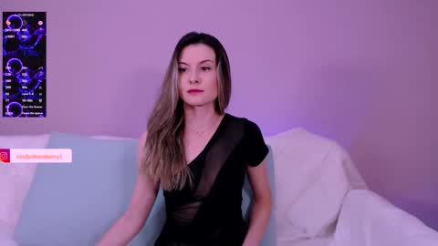 Cindy    online show from December 2025 05:20:01 PM