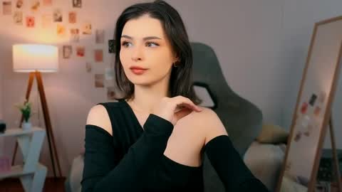 Snapshot of cindyclub_ chatting on May 2026 03:13:02 AM Rebbeka online show from May 2026 03:13:02 AM