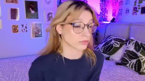 Snapshot of cindymori chatting on May 2026 06:10:02 AM cindymori online show from May 2026 06:10:02 AM