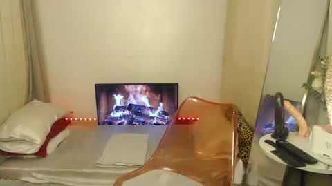 Cindy online show from February 2026 06:33:02 PM