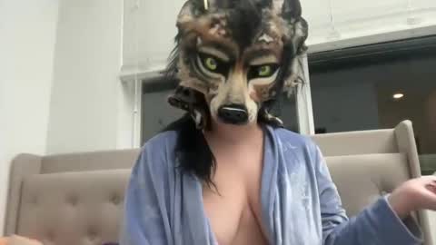 Snapshot of cinnanicos chatting on November 2025 06:46:01 AM Nicky online show from November 2025 06:46:01 AM