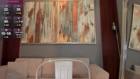 Cintia online show from September 2025 12:07:01 PM