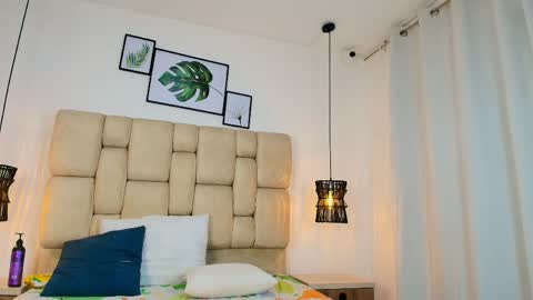 cinthiabaker online show from April 2026 11:47:01 AM