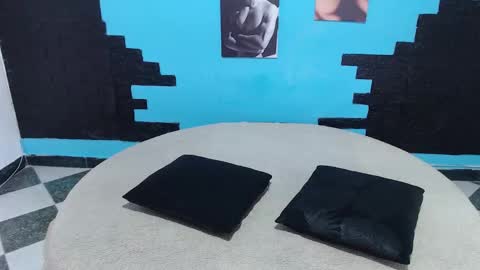 Cinthya online show from September 2025 06:19:02 PM