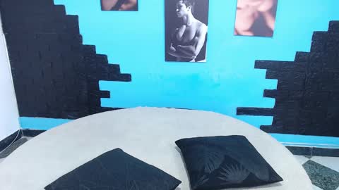 Cinthya online show from September 2025 06:08:02 PM