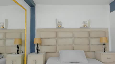 CintiaCollins  online show from December 2025 08:04:02 PM