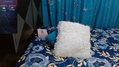 joha natural hairy pussydont forget thumbs up online show from January 2025 10:53:02 AM