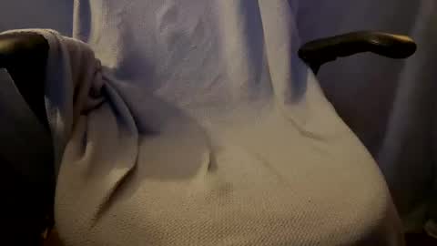 Snapshot of circlejerkslutt chatting on February 2025 07:38:01 PM join the circle online show from February 2025 07:38:01 PM