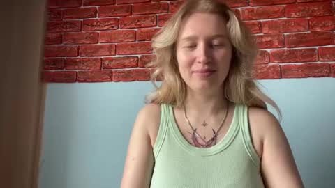 citrusblissss online show from October 2025 02:39:02 AM