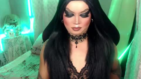 Snapshot of cj_parker69 chatting on June 2026 04:20:01 PM QUEEN CESS online show from June 2026 04:20:01 PM