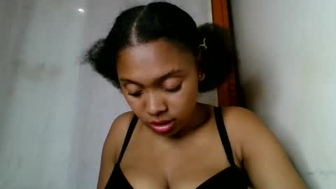 Snapshot of ckamilla45 chatting on September 2025 07:19:01 AM ckamilla45 online show from September 2025 07:19:01 AM