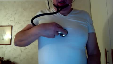 Snapshot of clacock chatting on December 2025 10:46:01 AM clacock online show from December 2025 10:46:01 AM