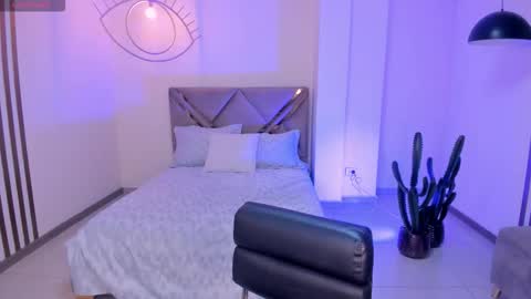 Claire Dawson online show from March 2026 11:19:01 PM