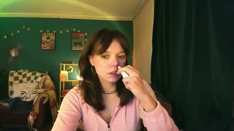 Snapshot of clancyosbourne chatting on October 2025 07:03:02 PM Clancy online show from October 2025 07:03:02 PM