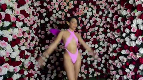 Clara  online show from December 2024 03:40:01 AM