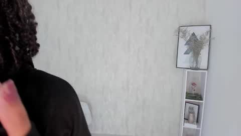 Clara  online show from December 2024 07:24:02 AM