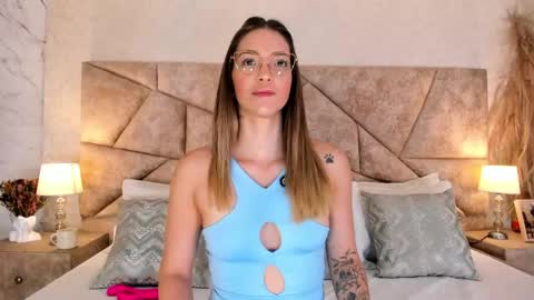 Snapshot of claradelmar_ chatting on May 2026 10:19:02 AM Clara del mar online show from May 2026 10:19:02 AM