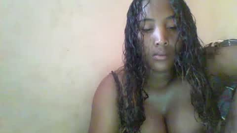 Clarah0123 online show from December 2024 07:40:02 AM