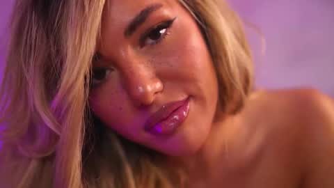 ClaraHazel online show from September 2025 04:14:01 AM