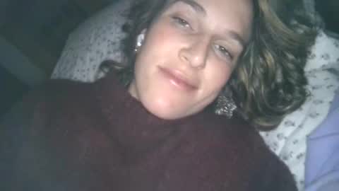 Snapshot of claralafontaine chatting on December 2025 08:12:02 AM claralafontaine online show from December 2025 08:12:02 AM