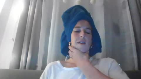 claralafontaine online show from June 2026 01:57:02 PM