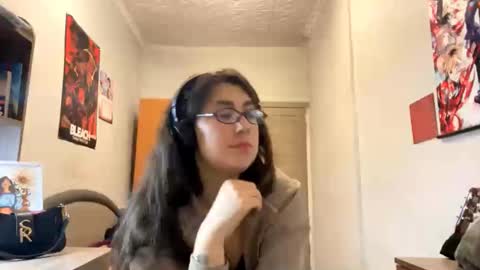 Snapshot of clarinegillmer chatting on February 2026 03:54:01 PM Karolina online show from February 2026 03:54:01 PM