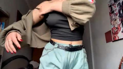 Snapshot of clarinegillmer chatting on March 2026 02:45:01 PM Karolina online show from March 2026 02:45:01 PM