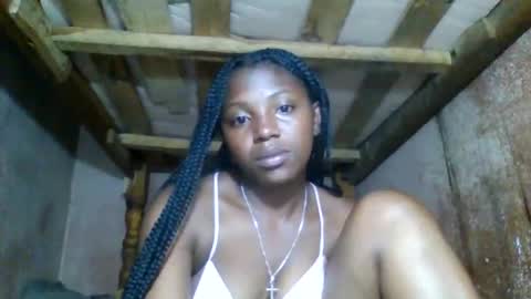 Snapshot of clarisse98 chatting on May 2026 09:27:01 PM clarisse98 online show from May 2026 09:27:01 PM