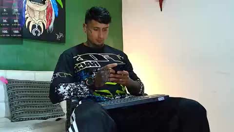 Juanpaindependent model online show from February 2026 08:05:01 PM