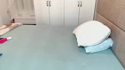 Snapshot of claudiacoxxx chatting on January 2025 08:26:02 PM claudiacoxxx online show from January 2025 08:26:02 PM