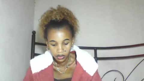 Snapshot of claudiannah chatting on May 2026 06:43:02 AM claudianne online show from May 2026 06:43:02 AM
