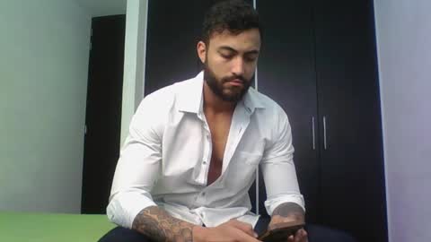Snapshot of claybrown_ chatting on May 2026 02:57:02 PM Clay online show from May 2026 02:57:02 PM