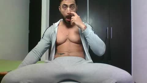 Snapshot of claybrown_ chatting on May 2026 11:16:01 AM Clay online show from May 2026 11:16:01 AM