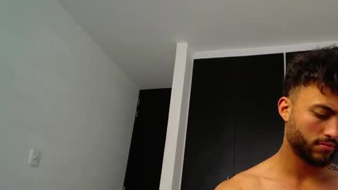 Snapshot of claybrown_ chatting on May 2026 04:03:02 PM Clay online show from May 2026 04:03:02 PM