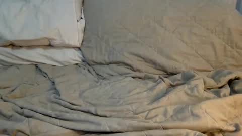 Anon online show from December 2025 04:33:01 PM