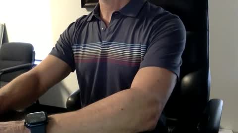 Snapshot of clemike69 chatting on November 2025 04:06:01 PM clemike69 online show from November 2025 04:06:01 PM