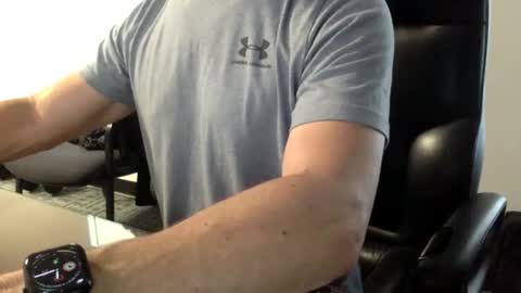 clemike69 online show from May 2026 04:14:02 PM