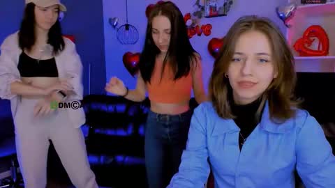 Snapshot of cleo_cool chatting on March 2026 09:49:02 AM ur Cleo online show from March 2026 09:49:02 AM