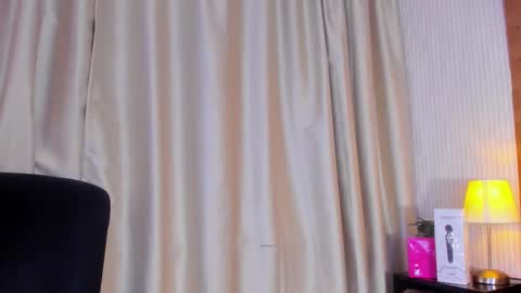 Snapshot of cleo_nilee chatting on January 2026 04:07:02 AM cleo online show from January 2026 04:07:02 AM