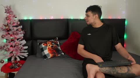 Girl Juliana and Federico online show from January 2025 03:56:01 AM