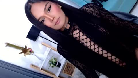 Cleo online show from June 2026 08:00:01 PM