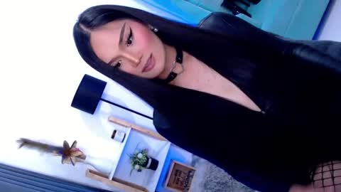 Cleo online show from July 2026 10:19:01 PM