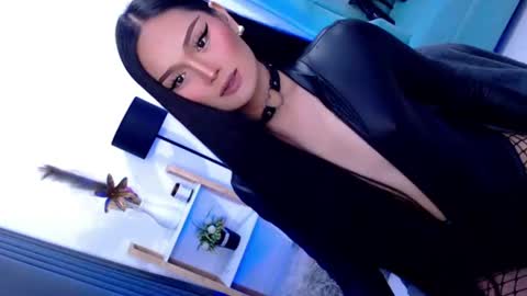 Cleo online show from July 2026 09:14:01 PM