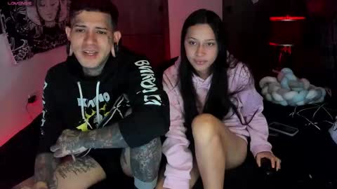 cleo y maikol online show from November 2025 04:56:01 AM