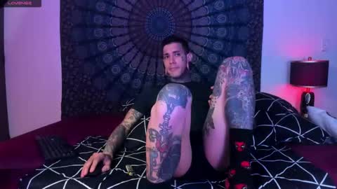 cleo y maikol online show from February 2026 03:44:02 AM