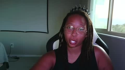 Snapshot of clioenchants chatting on July 2026 02:06:02 AM High Queen Clio online show from July 2026 02:06:02 AM